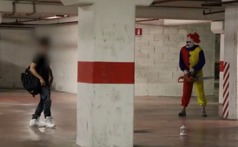 STRAŠLJIVI KLOVNI – DOŽIVLJANJE OTROK